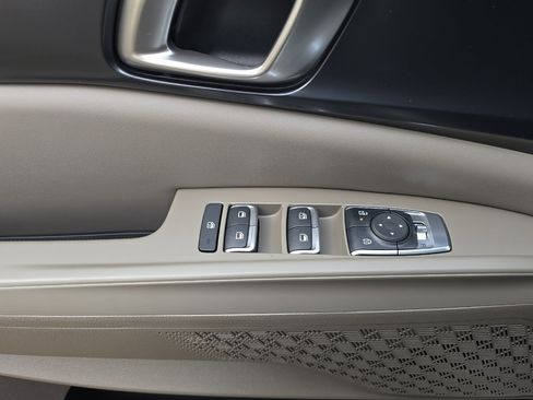 New 2026 Kia Carnival LXS image 9