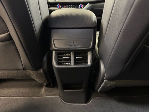 New 2026 Chevrolet Equinox LT w/ Convenience Package II image 18