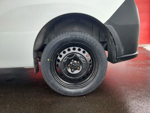 Used 2018 RAM ProMaster City Tradesman image 14