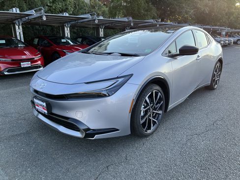 New 2026 Toyota Prius Plug-In Hybrid image 1
