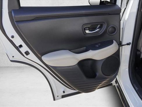 Certified 2026 Honda HR-V EX-L image 22