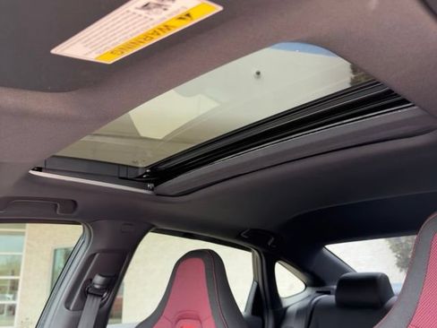Used 2023 Honda Civic Si image 15