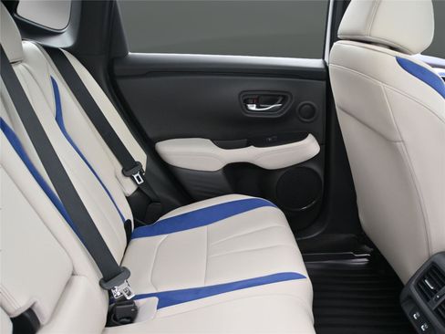 Used 2025 Acura ADX A-Spec image 20
