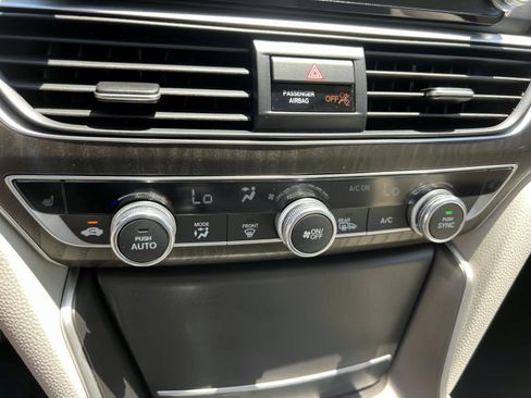 Used 2019 Honda Accord EX-L image 29