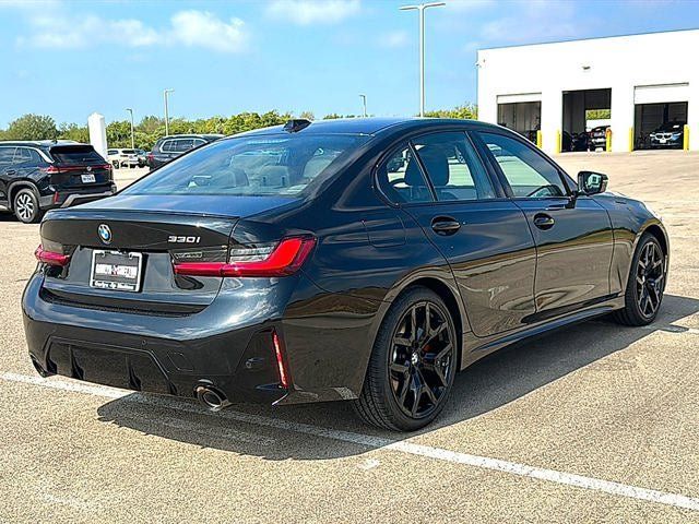 New 2026 BMW 330i Sedan w/ M Sport Package RWD image 38