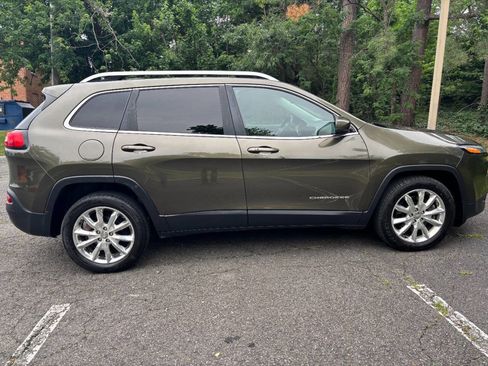 Used 2014 Jeep Cherokee Limited FWD image 4