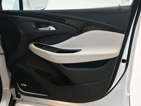 Used 2019 Buick Envision Premium w/ Driver Confidence Package image 21