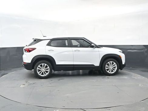 Certified 2023 Chevrolet TrailBlazer LS image 6