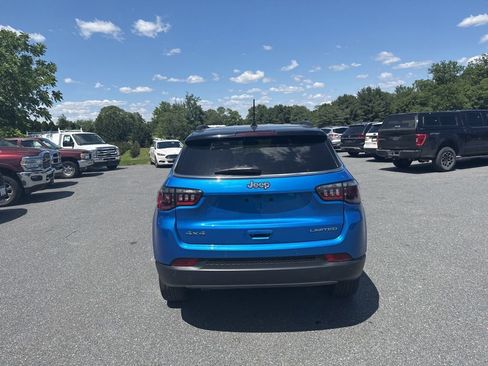 Used 2024 Jeep Compass Limited AWD/4WD image 5