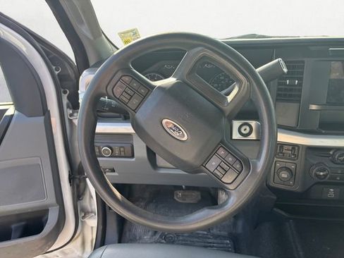 Used 2024 Ford F250 XL w/ XL Chrome Package AWD/4WD image 12