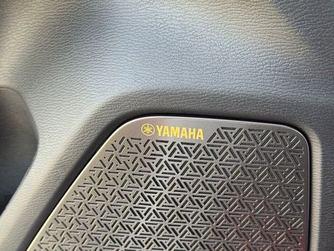 New 2026 Mitsubishi Outlander SE FWD image 21