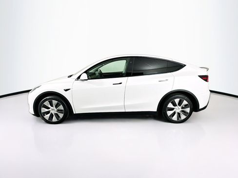 Used 2023 Tesla Model Y Long Range AWD/4WD image 4
