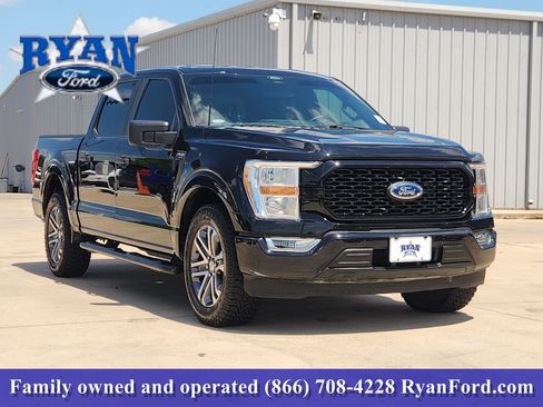 Certified 2022 Ford F150 XL w/ STX Appearance Package RWD image 2