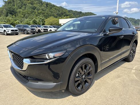 Used 2024 MAZDA CX-30 AWD 2.5 S w/ Select Sport Pkg image 3