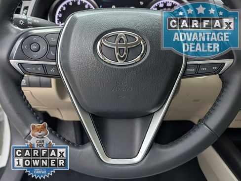 Used 2024 Toyota Camry XLE FWD image 5