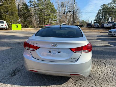 Used 2012 Hyundai Elantra Limited FWD image 5
