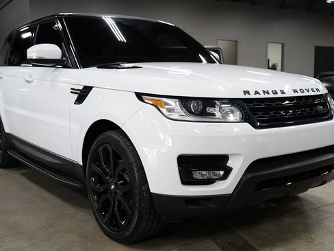 Used 2015 Land Rover Range Rover Sport HSE AWD/4WD image 7