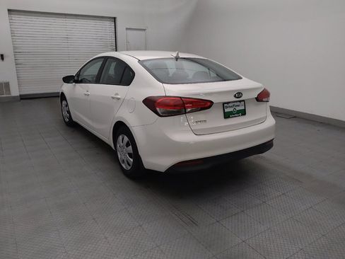 Used 2018 Kia Forte LX FWD image 5