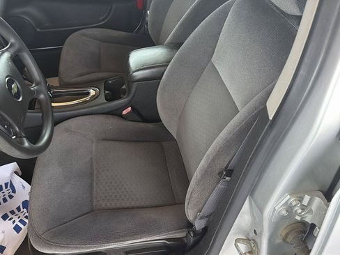 Used 2014 Chevrolet Impala Limited LS FWD image 10