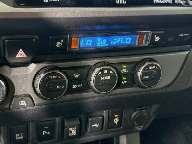 Certified 2020 Toyota Tacoma TRD Off-Road w/ TRD Premium Off Road Package AWD/4WD image 18
