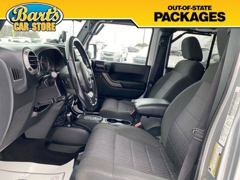 Used 2012 Jeep Wrangler Unlimited Sport image 23