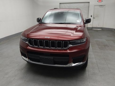 Used 2023 Jeep Grand Cherokee L Laredo AWD/4WD image 15