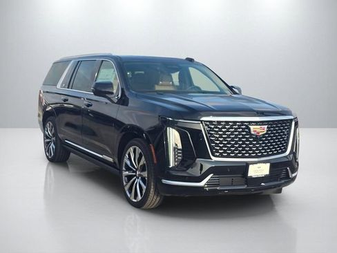 New 2026 Cadillac Escalade ESV Luxury image 3
