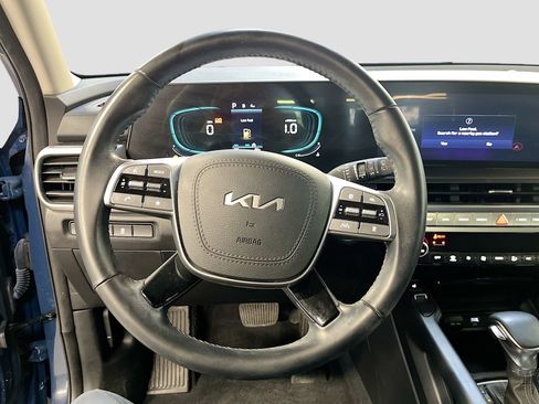 Used 2023 Kia Telluride S AWD/4WD image 11