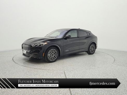 Used 2024 Ford Mustang Mach-E Premium image 1