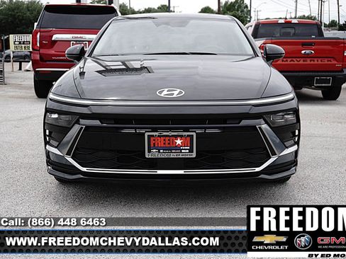 Used 2025 Hyundai Sonata SEL image 2