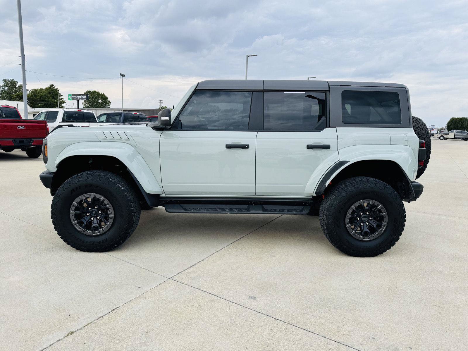 Used 2024 Ford Bronco Raptor AWD/4WD image 34