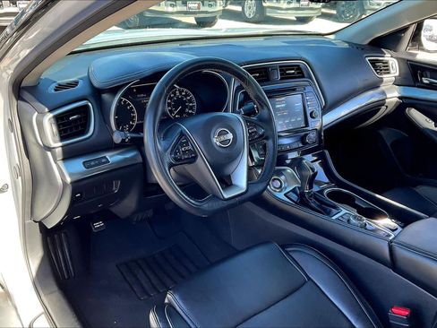 Used 2023 Nissan Maxima SV w/ Floor Mat Group image 16