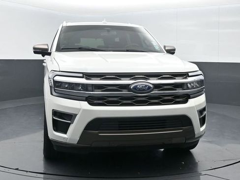 Used 2023 Ford Expedition King Ranch image 2