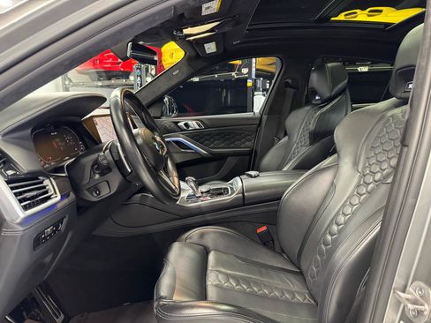 Used 2021 BMW X6 M w/ Executive Package AWD/4WD image 46