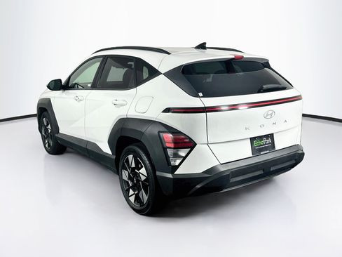 Used 2025 Hyundai Kona SEL FWD image 5