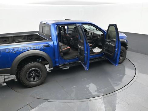 Used 2018 Ford F150 Raptor w/ Equipment Group 802A Luxury AWD/4WD image 30
