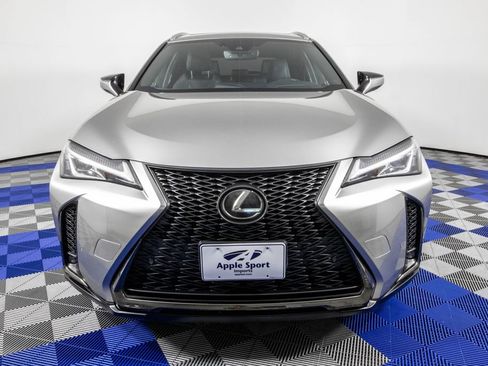 Used 2019 Lexus UX 200 F Sport w/ F Sport Premium Package FWD image 3