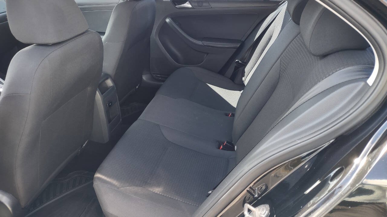 Used 2015 Volkswagen Jetta S FWD image 25