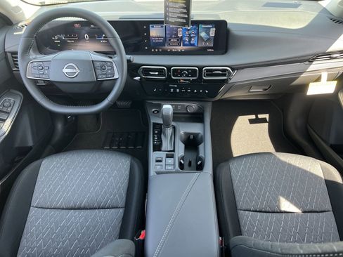 New 2026 Nissan Sentra SV image 2