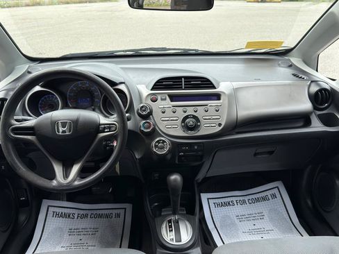 Used 2011 Honda Fit image 15