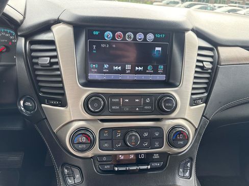 Used 2018 GMC Yukon Denali w/ Open Road Package AWD/4WD image 23