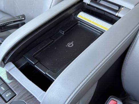 Used 2021 Toyota Highlander Platinum image 72