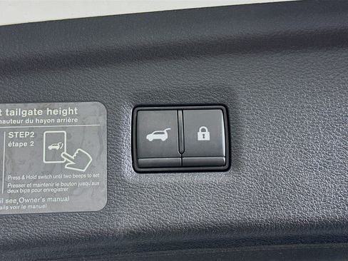 Used 2023 INFINITI QX50 Luxe FWD image 28