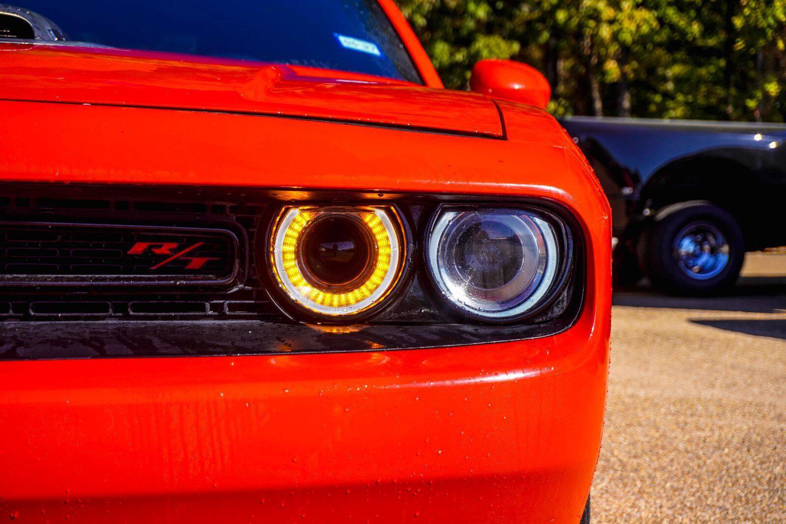Used 2015 Dodge Challenger R/T Plus RWD image 4