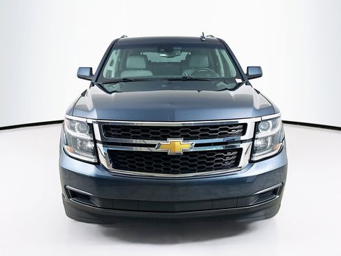 Used 2019 Chevrolet Tahoe LT image 2
