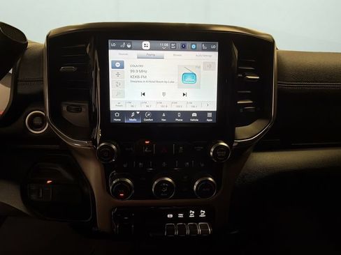 Used 2024 RAM 2500 Laramie w/ Safety Group AWD/4WD image 11