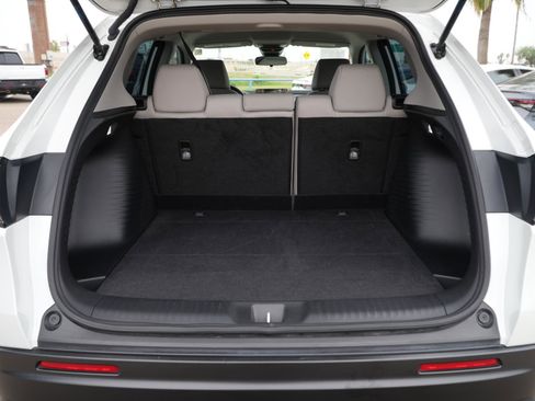 Used 2025 Honda HR-V LX image 8