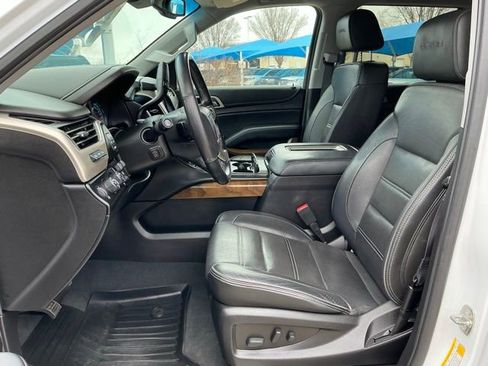 Used 2019 GMC Yukon Denali AWD/4WD image 14