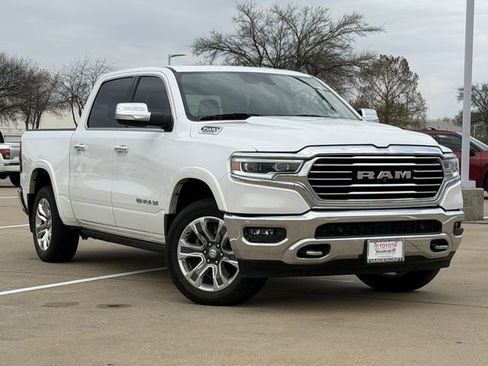 Used 2019 RAM 1500 Limited image 2