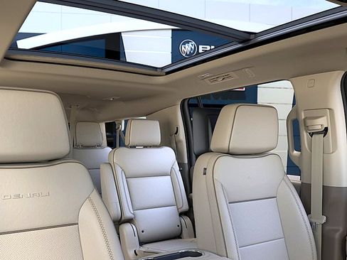 New 2026 GMC Yukon XL Denali w/ Denali Reserve Package AWD/4WD image 24